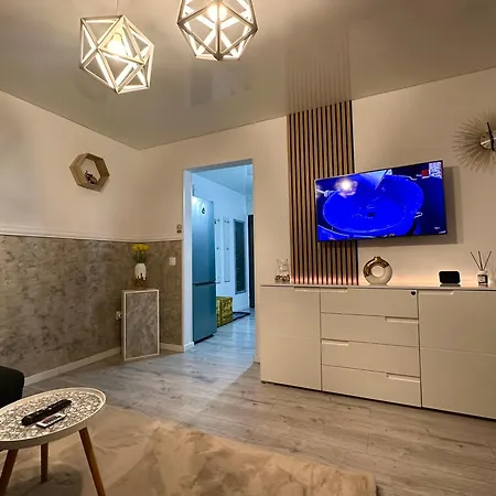 Apartment Gold - Tomis Nord *