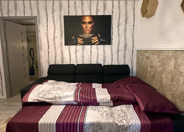 Gold - Tomis Nord Apartment Constanta