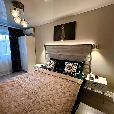 Gold - Tomis Nord Apartment