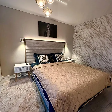 Apartment Gold - Tomis Nord *